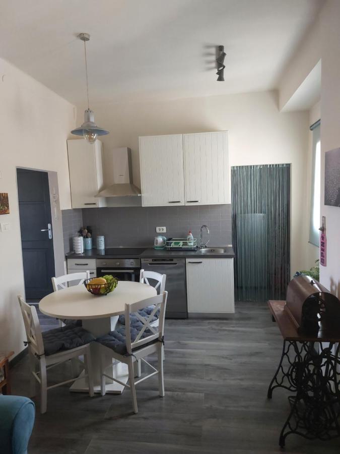 Gray Pearl Apartment Pula Exterior photo