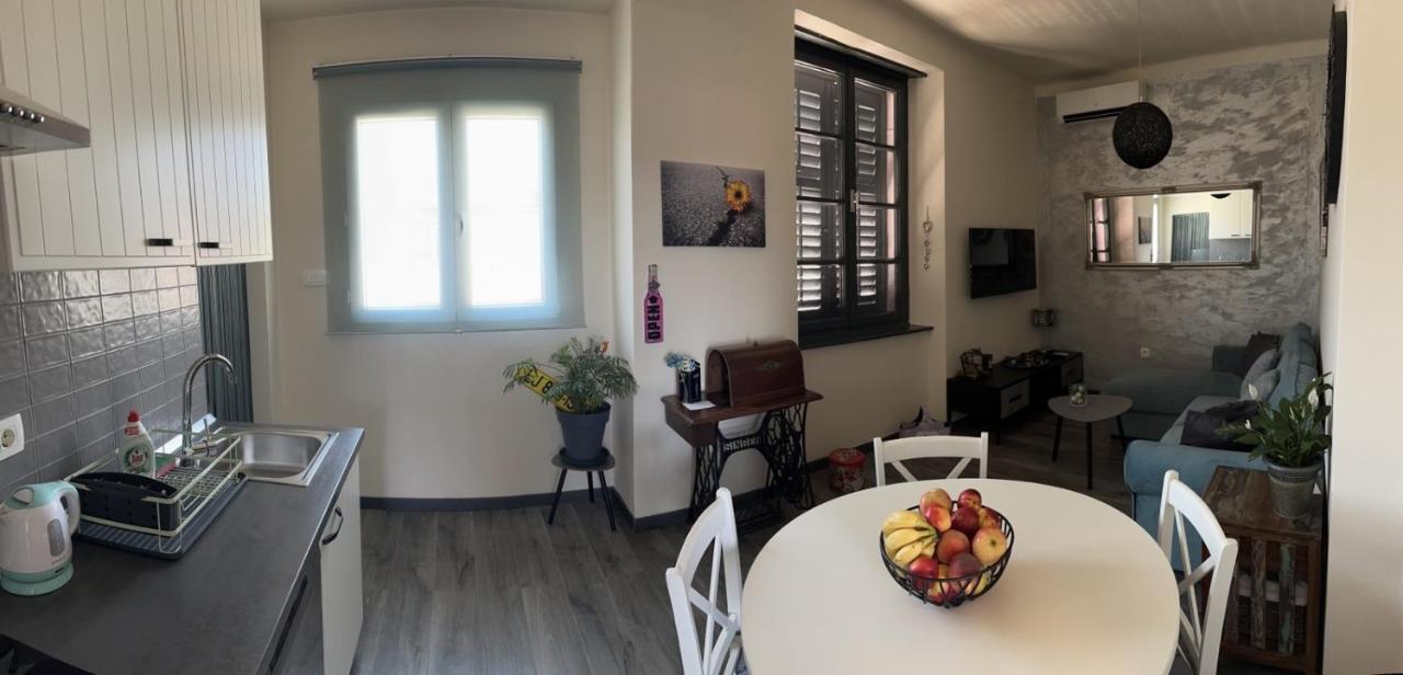 Gray Pearl Apartment Pula Exterior photo